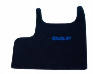 Autokoberec DAF CF - střed