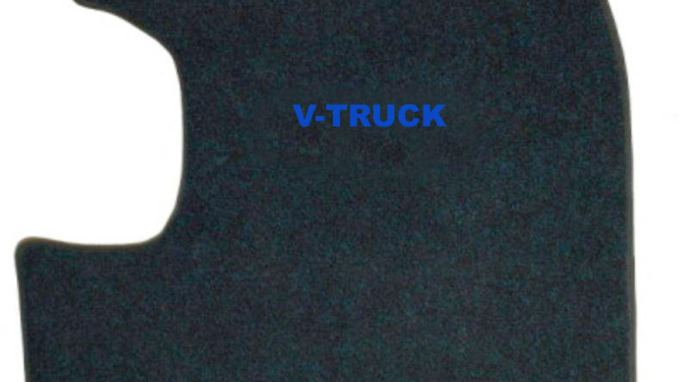 autokoberec-Volvo-FH1213-od-2008-manuál-střed