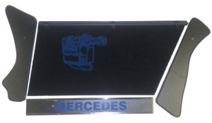 odkládací stolek Mercedes Atego / Axor od r.v.2005 - pravá strana