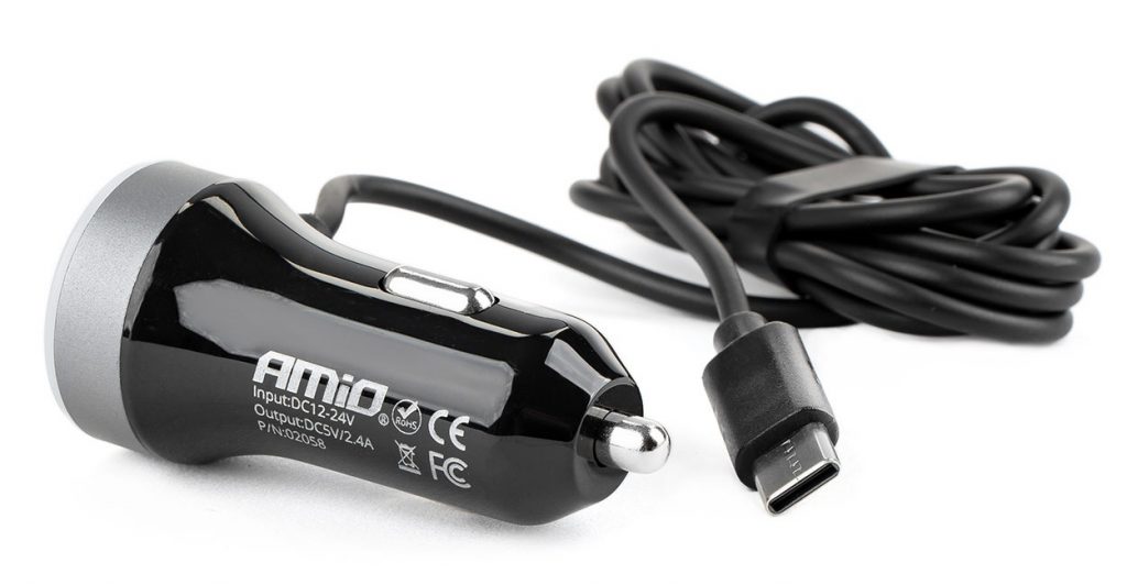 Nabíječka_do_auta_USB-C_2x_USB-A_2,4A_12_24Vb